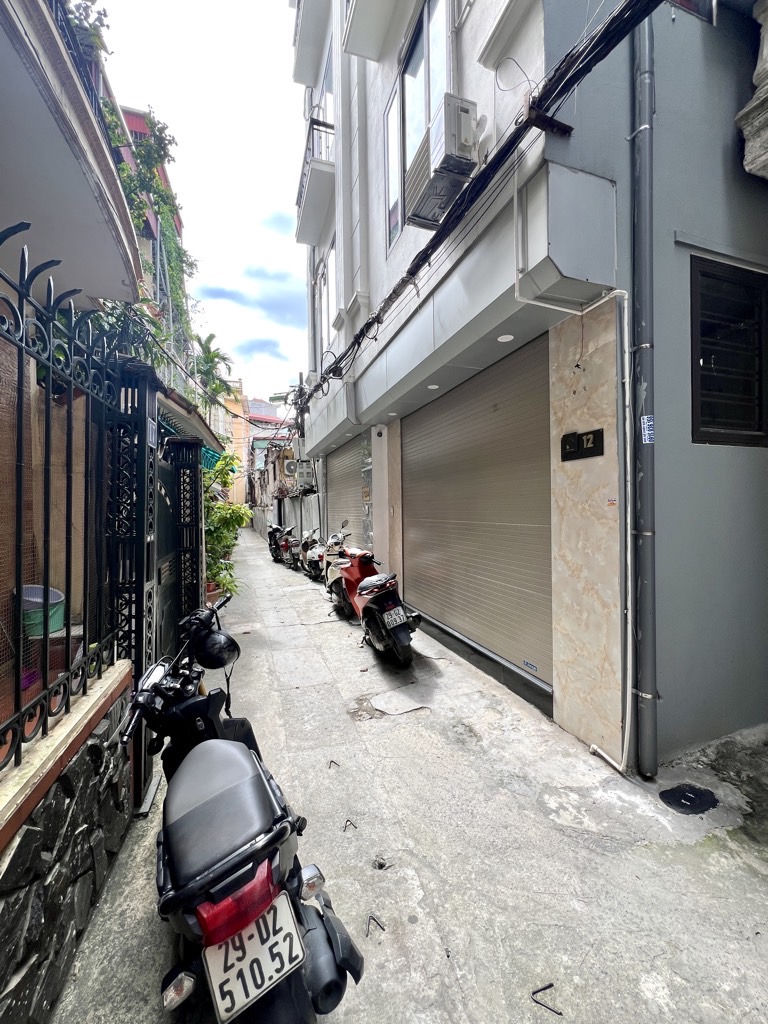 “Dinh Thự Mini Trung Tâm Hai Bà Trưng – 6 Tầng Thang Máy – Cách Ô Tô Tránh 15m – Nội Thất Tiền Tỷ!”