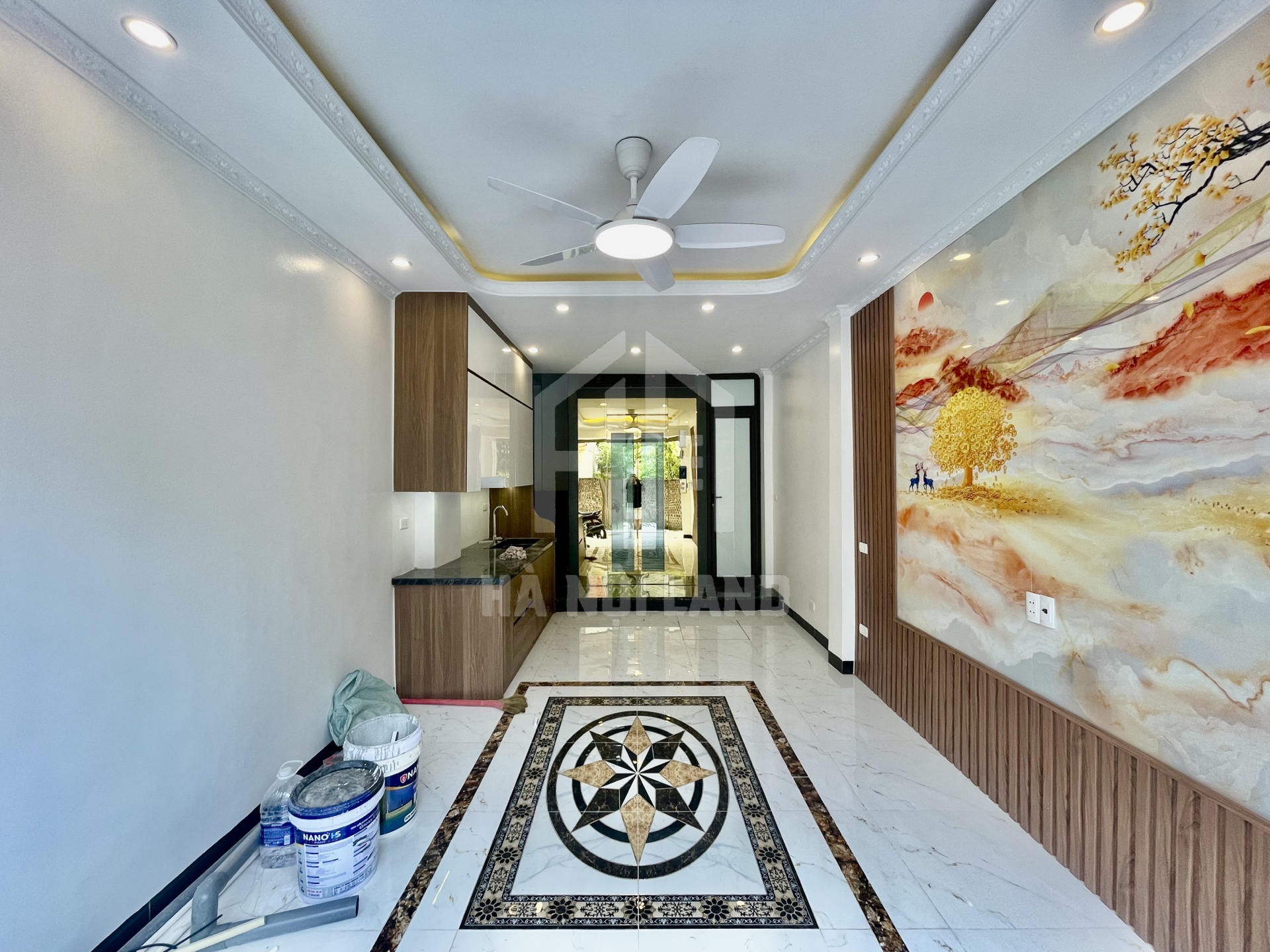 BÁN GẤP - NHÀ CẦU DIỄN - 32m2 - Ở NGAY - OTO ĐỖ CỔNG VÀO NHÀ - 100m RA QL 32