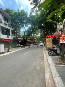 CHÍNH CHỦ GỬI BÁN NHÀ MẶT PHỐ KHU NGHĨA TÂN 55M2, NHỈNH 15 TỶ - 2 MẶT TIỀN