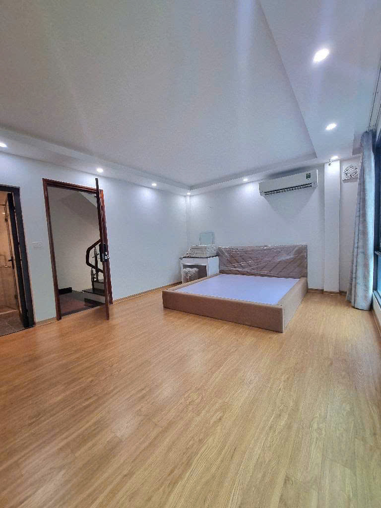 Nhà đẹp 4 tầng – 2 mặt thoáng – Ô tô cách 5m – Về ở ngay