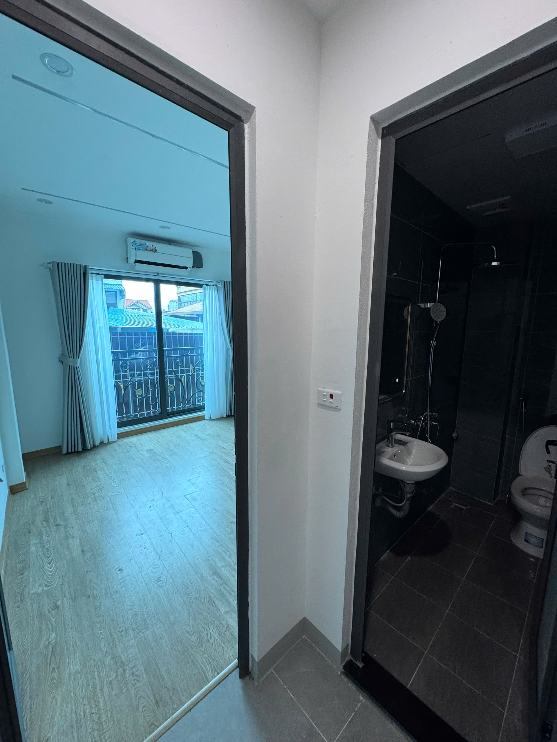BÁN NHÀ ĐẸP – Ở NGAY LĨNH NAM, HOÀNG MAI