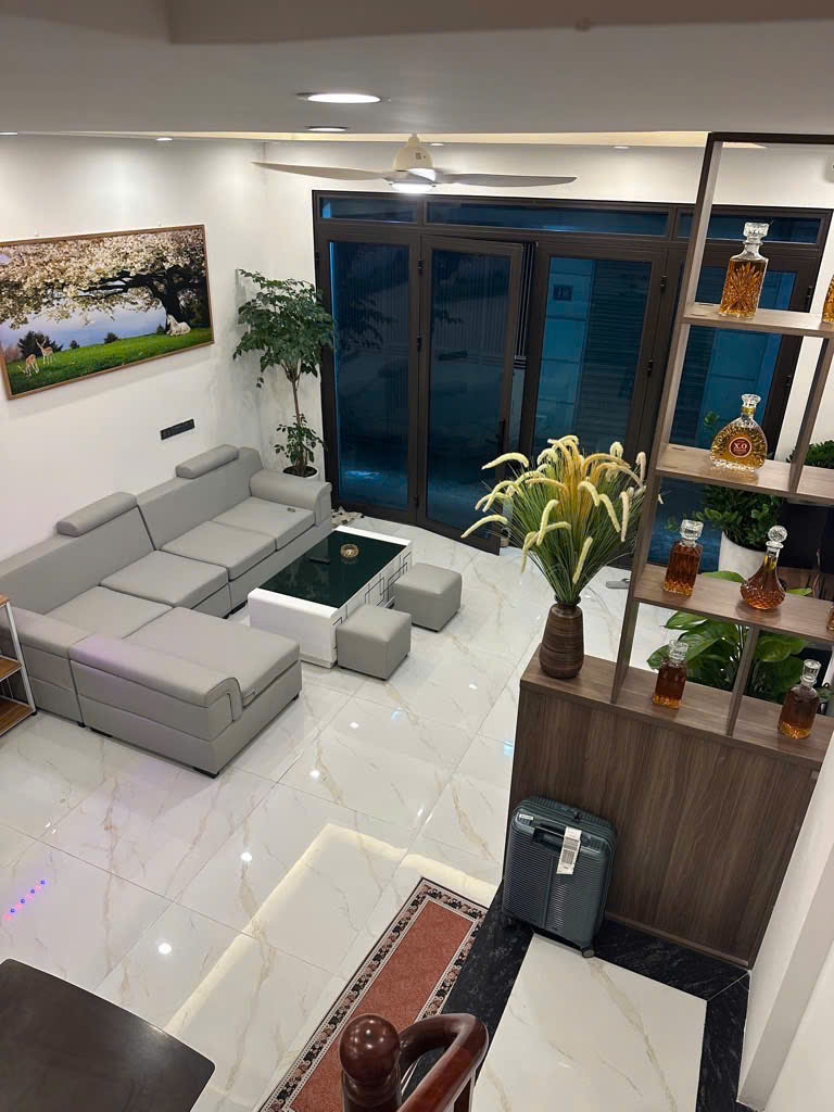 HÀNG HIẾM KIM NGƯU, HAI BÀ TRƯNG - CĂN GÓC - 4 Tầng - 4 NGỦ - 38M2 - NHỈNH 5 CẮC