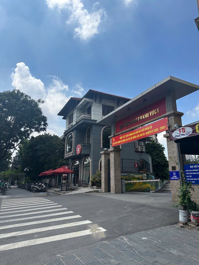 NHÀ MẶT PHỐ KHUÂT DUY TIẾN - 2 THOÁNG VĨNH VIỄN - VỈA HÈ RỘNG - KINH DOANH ĐỈNH - 40M2 - NHỈNH 20B