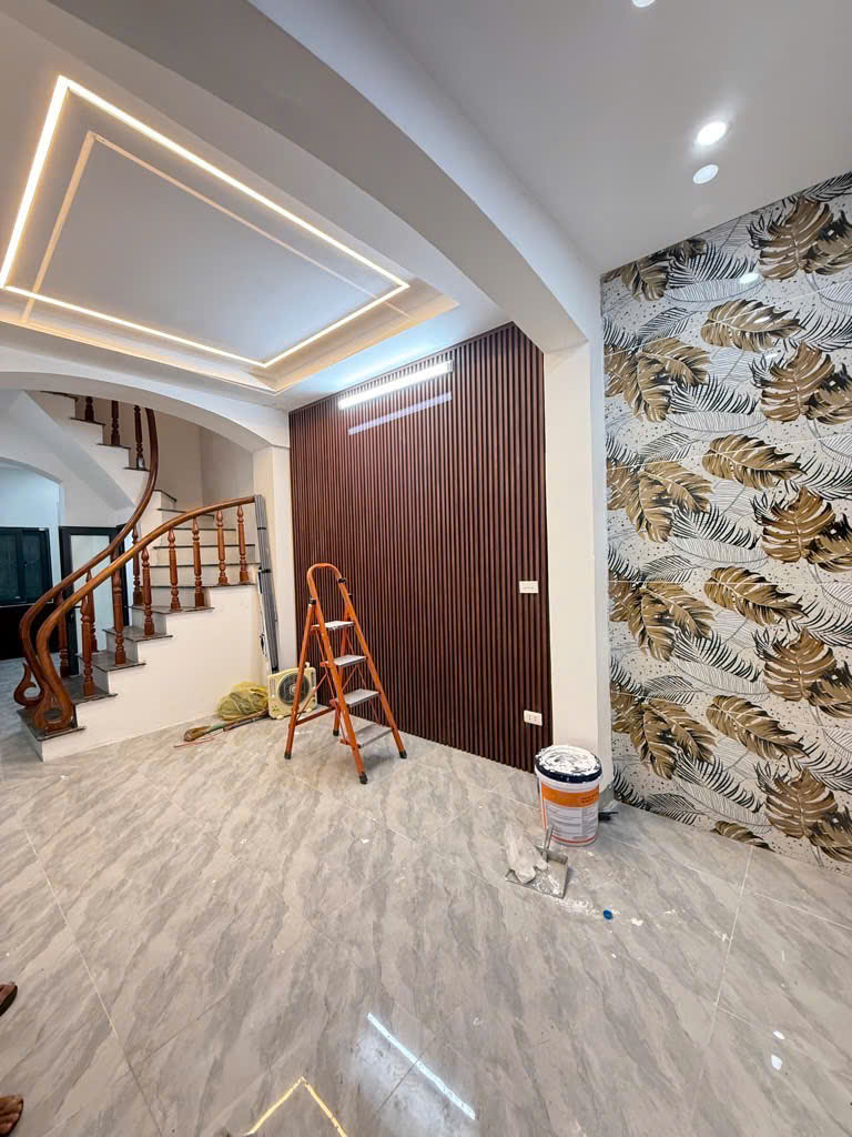 Trung tâm Hai Bà Trưng - 4 tầng 4 ngủ đủ công năng - Vài bước ra phố - Tiện ích ngập tràn - 30.5M2 - 6.5 Đồng sở hữu nhà đẹp long lanh