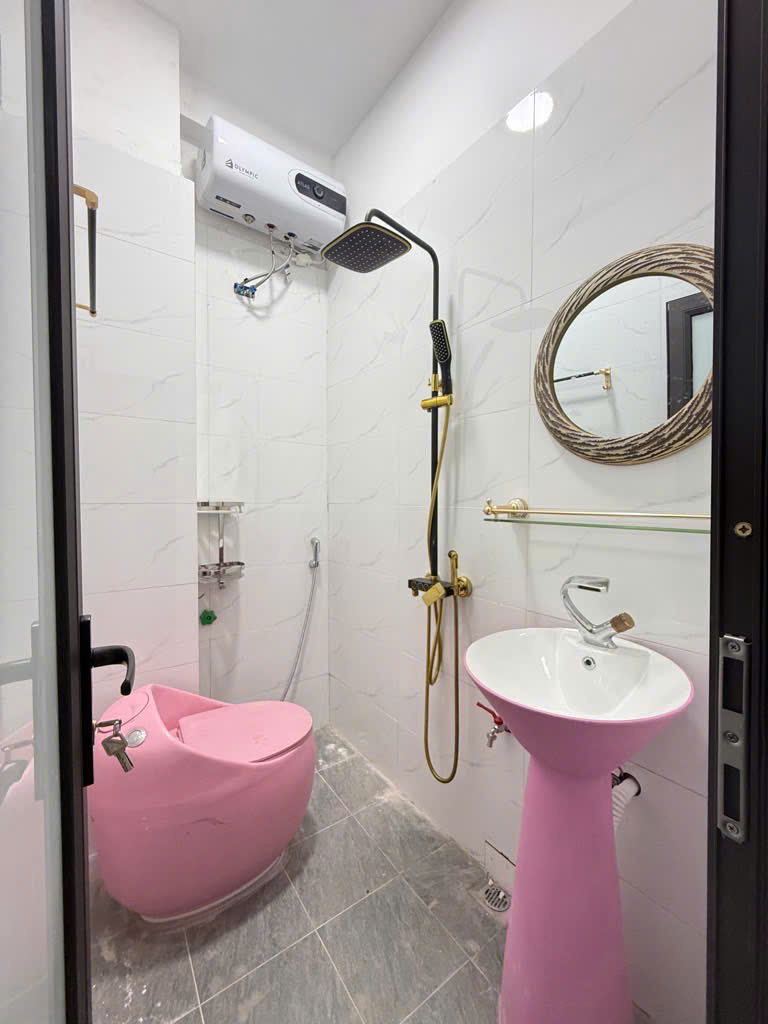 Trung tâm Hai Bà Trưng - 4 tầng 4 ngủ đủ công năng - Vài bước ra phố - Tiện ích ngập tràn - 30.5M2 - 6.5 Đồng sở hữu nhà đẹp long lanh