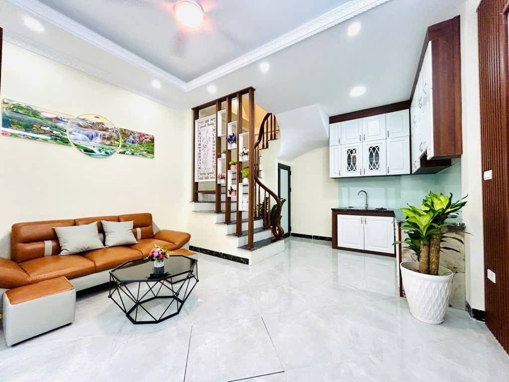 TUYỆT TÁC THANH LÂN! CĂN NHÀ 5 TẦNG KHIẾN BẠN