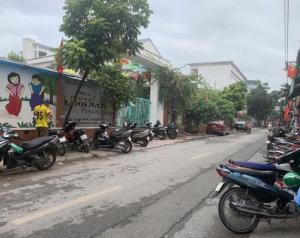 BÁN NHÀ _ Phố NAM DƯ - LĨNH NAM_ Diện tích 60M2- NHÀ 6 TẦNG Ô CHỜ THANG MÁY 9 NGỦ - Giá 9,1₫