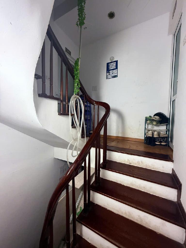 BÁN CHUNG CƯ PHỐ ĐỘI CẤN, 11 PHÒNG FULL NỘI THẤT, VỊ TRÍ SIÊU ĐỈNH, GIÁ NHỈNH 12 TỶ