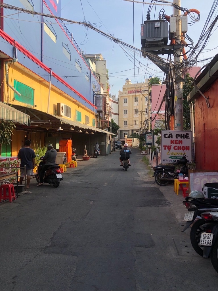 52M2 - 4 TẦNG GẦN TRƯỜNG ĐẠI HỌC - VÕ VĂN NGÂN – THU NHẬP 300 TR/NĂM