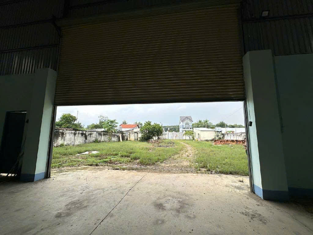 ĐẤT LỚN SẴN KHO - 2400M2 – 15.5TỶ - ĐƯỜNG 8M – BÌNH DƯƠNG GIÁP CỦ CHI 5KM