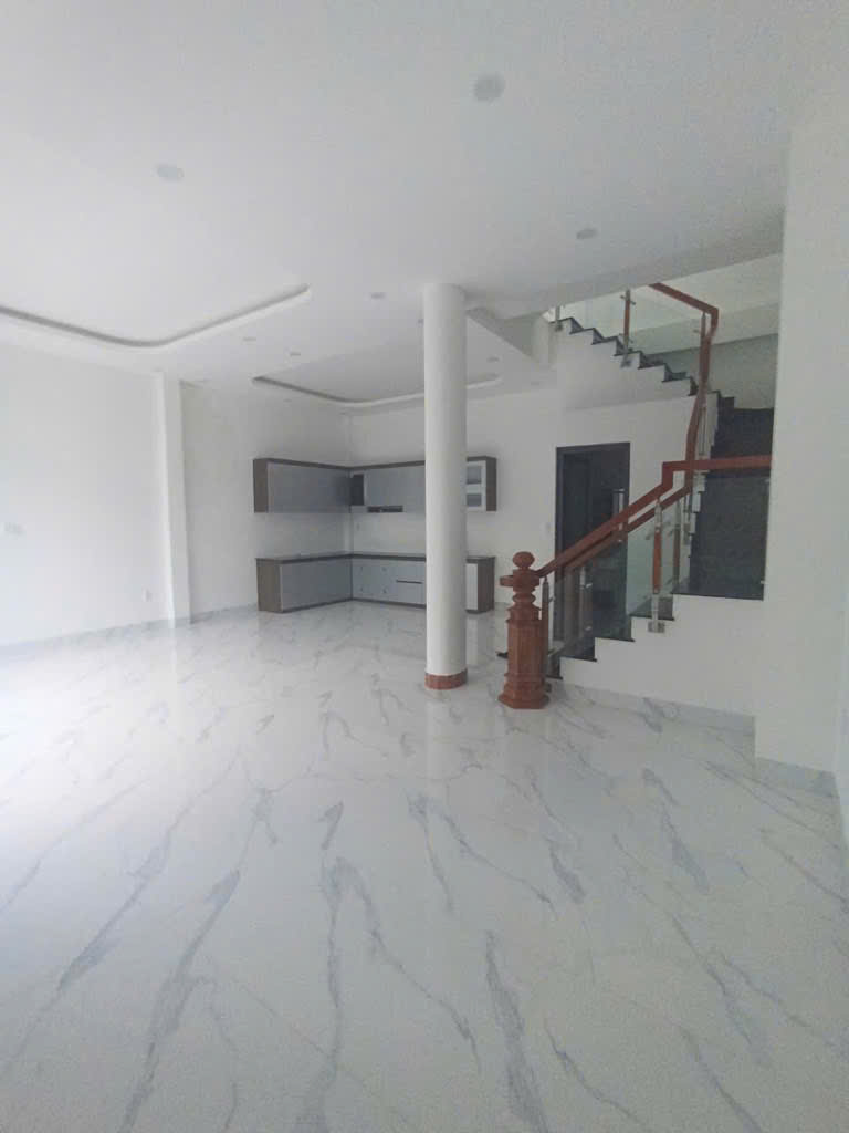 NHÀ MỚI LÊ VĂN THỊNH Q2 - 56M2 – NGANG 7M – 6.1 TỶ