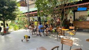 BÁN GẤP NHÀ HÀNG CAFÉ SUỐI CÁ KOI – 830M2 – 16 TỶ – GẦN QUỐC LỘ 1K, PHẠM VĂN ĐỒNG