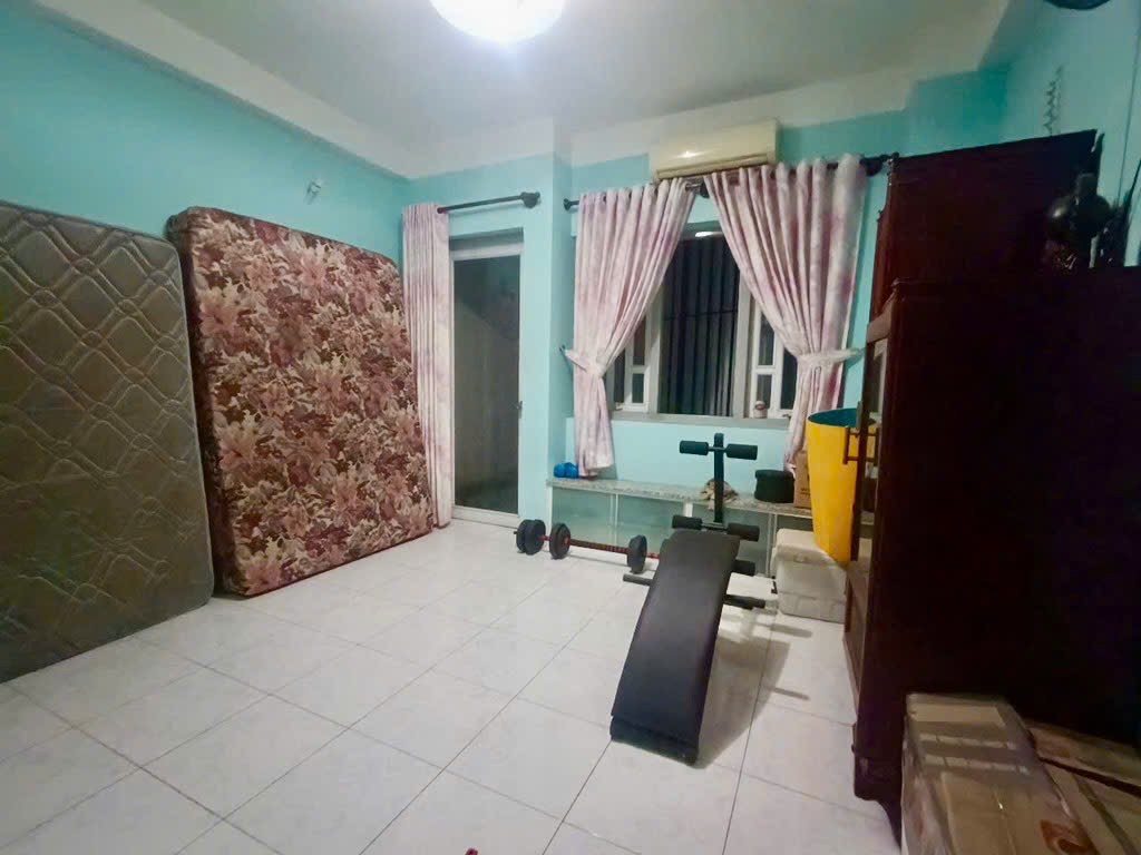 HẺM AN NINH CÁCH MT HUỲNH VĂN BÁNH 20m - 3PN FULL NỘI THẤT VÀO Ở NGAY.