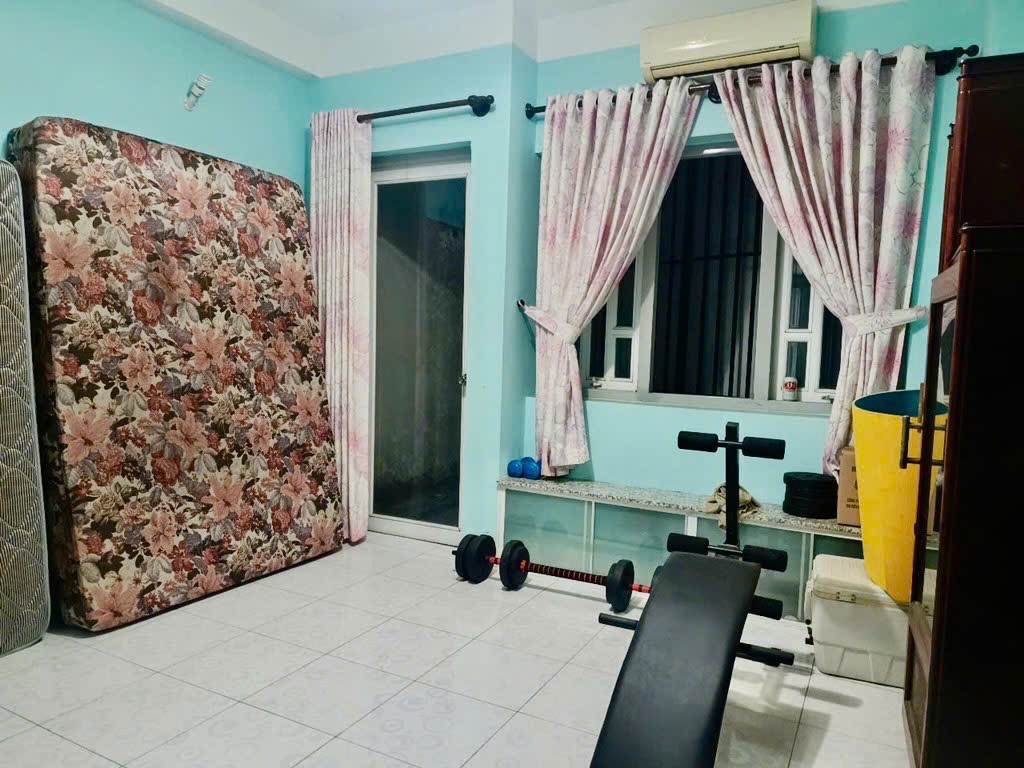 HẺM AN NINH CÁCH MT HUỲNH VĂN BÁNH 20m - 3PN FULL NỘI THẤT VÀO Ở NGAY.