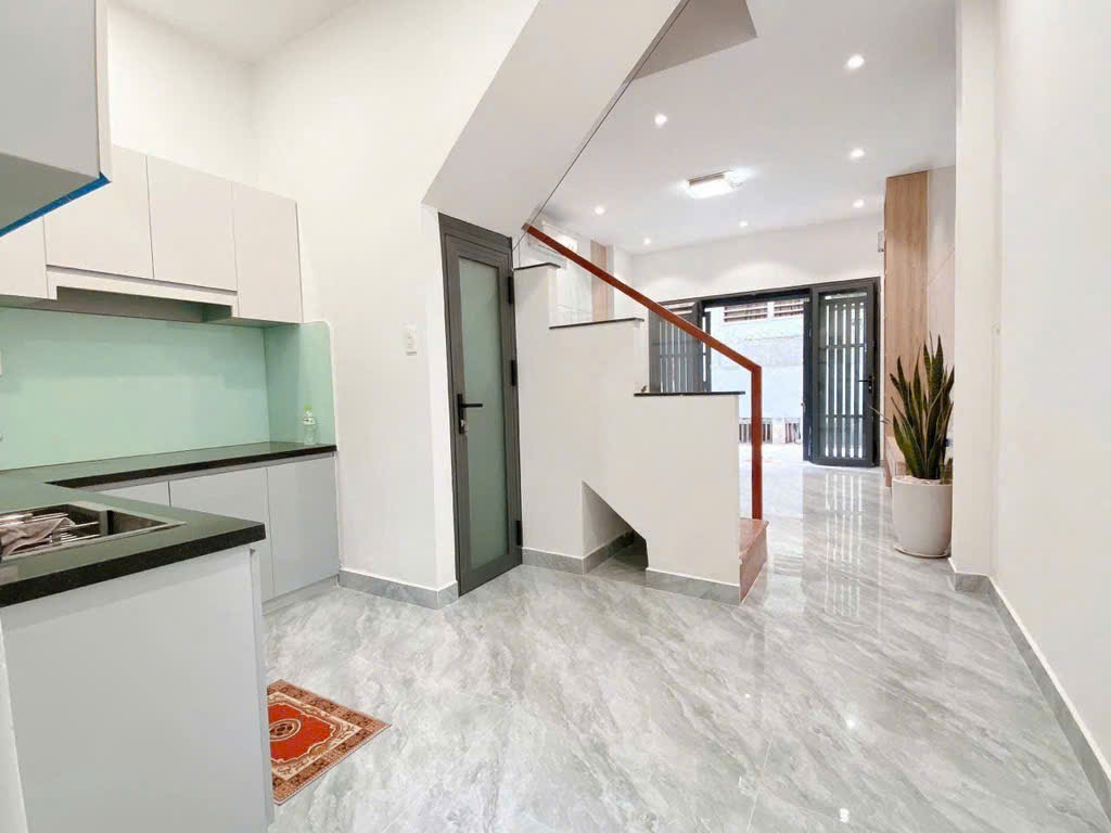 Bán nhà HẺM XE HƠI Gần Mặt Tiền - Thích Quảng Đức Phú Nhuận - 31.4m2 - 4 Tầng