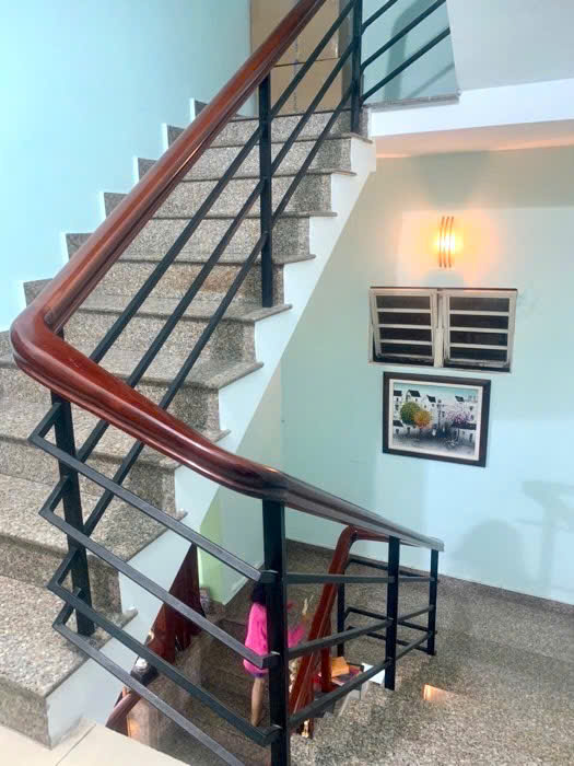 Bán nhà HẺM XE HƠI - Hoàng Hoa Thám Phú Nhuận - 67m2 - 4 Tầng - Chỉ 9.5 Tỷ.