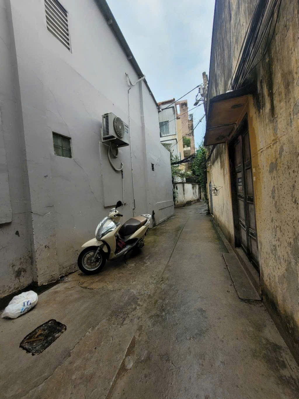 Bán nhà HẺM XE HƠI - Khu Phan Xích Long Phú Nhuận – 48.6m² – 3 Tầng –  Chỉ 5.9 Tỷ.