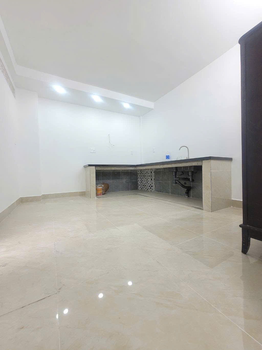 Bán nhà HẺM XE HƠI - Khu Phan Xích Long Phú Nhuận – 48.6m² – 3 Tầng –  Chỉ 5.9 Tỷ.