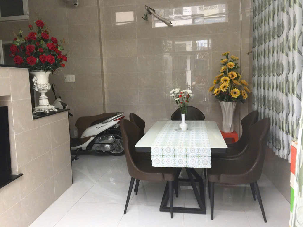 Bán nhà SÁT MẶT TIỀN - Phan Xích Long Phú Nhuận – 26m² – 4 Tầng –  Chỉ 6.5 Tỷ