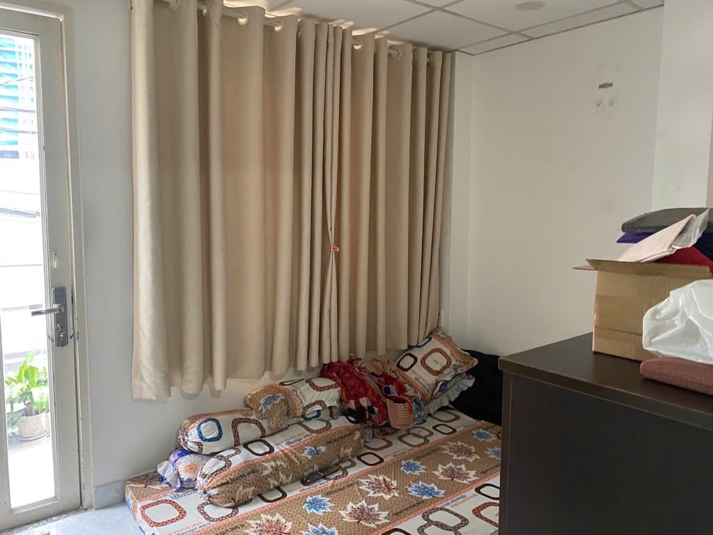 Bán nhà SÁT MẶT TIỀN - Gần Khu Phan Xích Long Phú Nhuận – 25m² – 3 Tầng – Chỉ 5.3 Tỷ