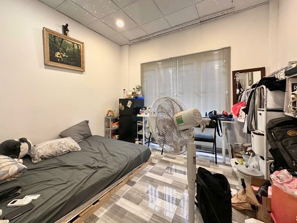 Bán nhà Căn Góc Phú Nhuận – Cách Mặt Tiền Trường Sa 5 Bước Chân – 38m² – 2 Tầng –  6.5 Tỷ