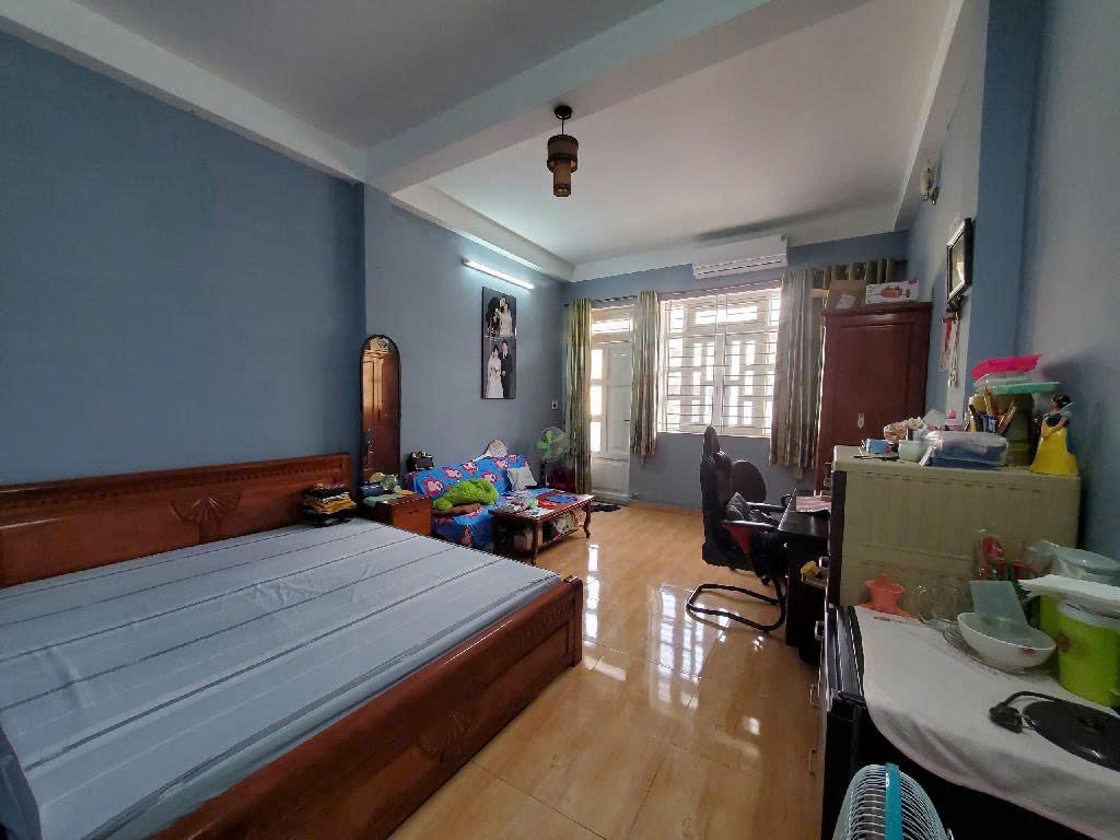 Bán nhà CĂN GÓC – Gần Huỳnh Văn Bánh Phú Nhuận – 74.3m² – 4 tầng – 9.2 Tỷ