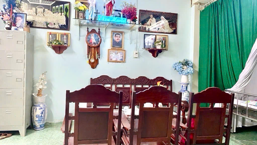  Bán nhà SÁT MẶT TIỀN – Khu Ẩm Thực Phan Xích Long Phú Nhuận – 64m² – 2 tầng –  7.6 Tỷ