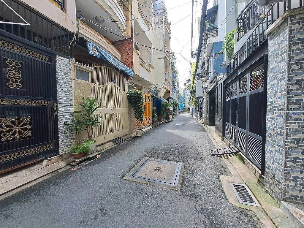  Bán nhà Sát Hẻm Xe Tải – Gần Phan Đình Phùng Phú Nhuận – 55m² – 2 tầng –  8.2 Tỷ