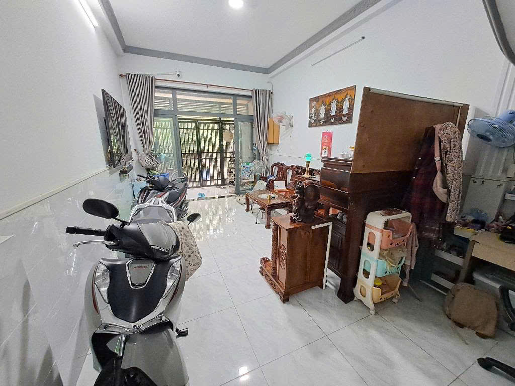  Bán nhà Sát Hẻm Xe Tải – Gần Phan Đình Phùng Phú Nhuận – 55m² – 2 tầng –  8.2 Tỷ