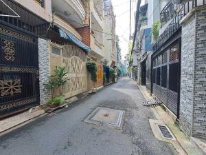  Bán nhà Sát Hẻm Xe Tải – Gần Phan Đình Phùng Phú Nhuận – 55m² – 2 tầng –  8.2 Tỷ