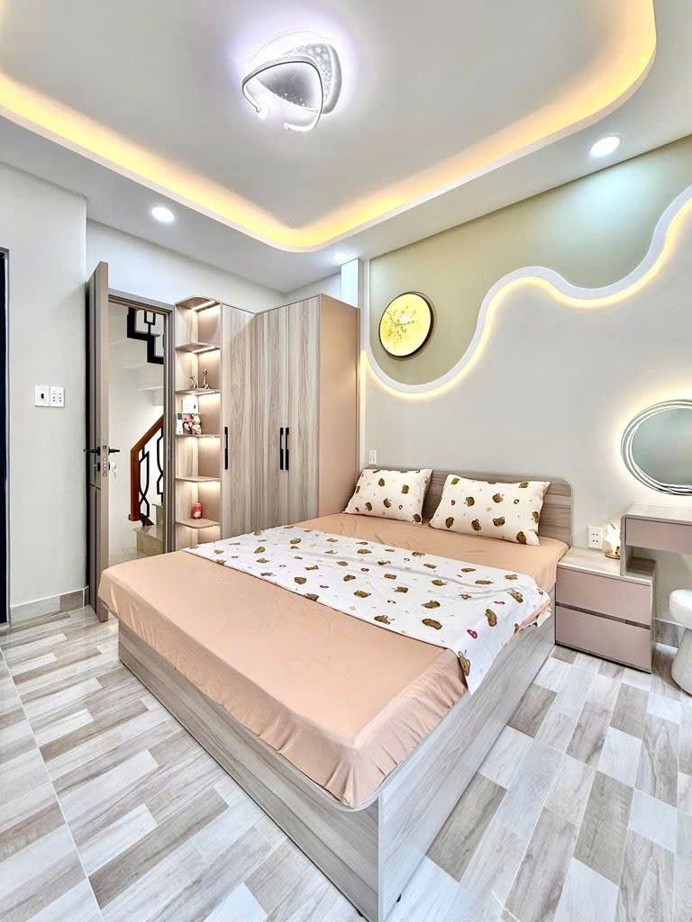 Nhà Mới 100% - Nguyễn Thượng Hiền Bình Thạnh - CN 15m2 - 3 Tầng - 2PN 3WC - Nhỉnh 4 Tỷ