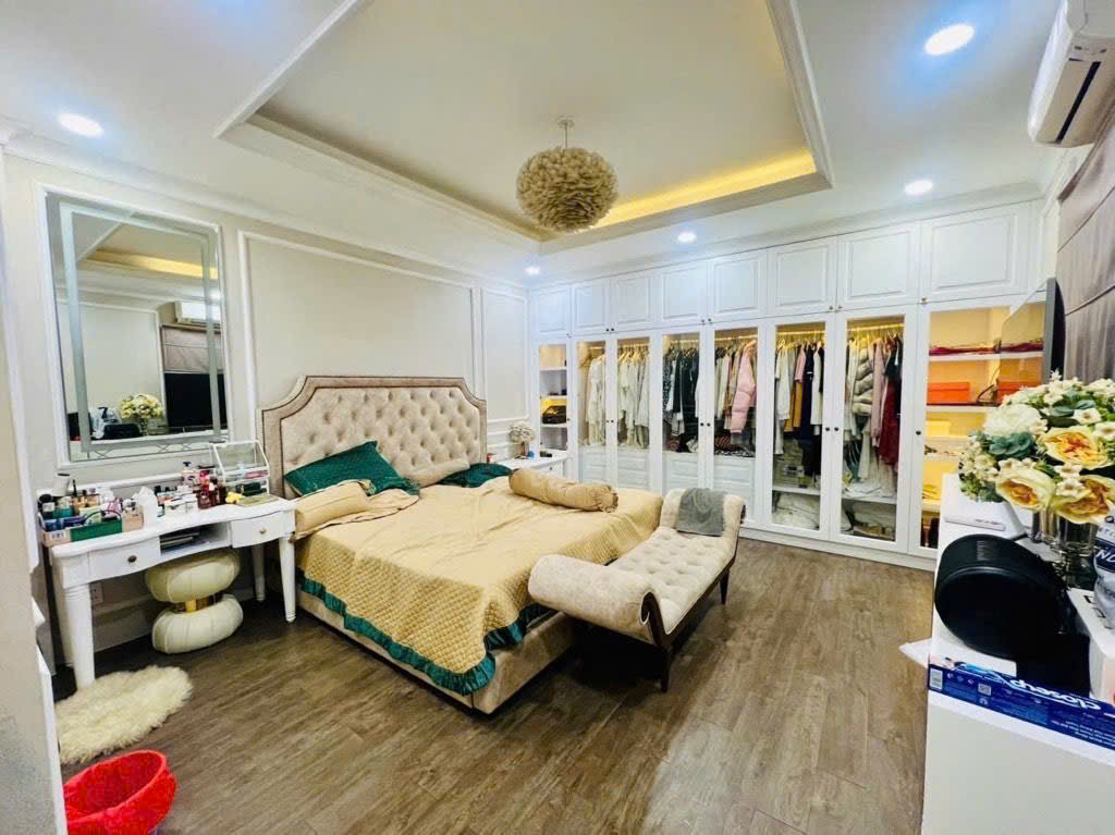 Siêu Phẩm Căn Góc - Trần Quang Diệu Quận 3 - 38m² - 3 Tầng - Chỉ Nhỉnh 8 Tỏi