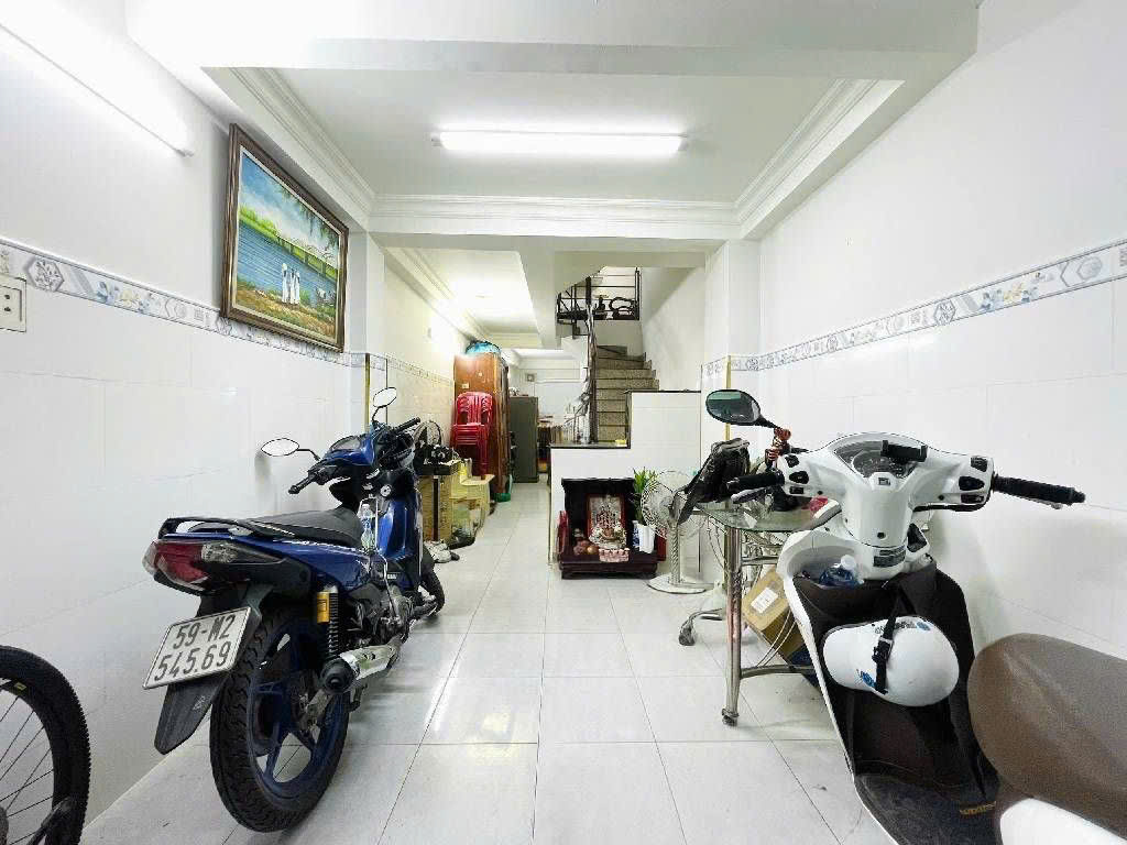 Hàng Hiếm - Nguyễn Kiệm Phú Nhuận - 97m² Sàn - 4 Tầng 3PN - Giá Nhỉnh 6 Tỏi