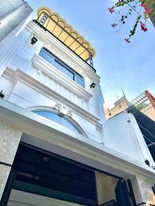 Siêu Phẩm - Phố Ẩm Thực - Vạn Kiếp Bình Thạnh - Hẻm Xe Hơi - 112m² Sàn - 4 Tầng 3PN - Full Nội Thất - Giá Nhỉnh 7 Tỏi