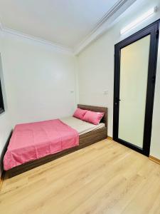 Nhà phố Giáp Nhị - Hoàng Mai , 5 tầng - nhỉnh 6 tỷ - Nhà phân lô , ngõ rộng ,  khung cột bê tông chắc chắn , gần ô tô , gần trường , chợ , sát khu đô thi Đồng Tàu , Quận Uỷ Hoàng Mai -