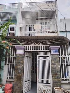 Bán nhà hẻm 6m Hoa Bằng Tân Phú, 60m2 2 tầng, 6PN tiện cho thuê trọ, CHDV, nhỉnh 7 tỷ TL