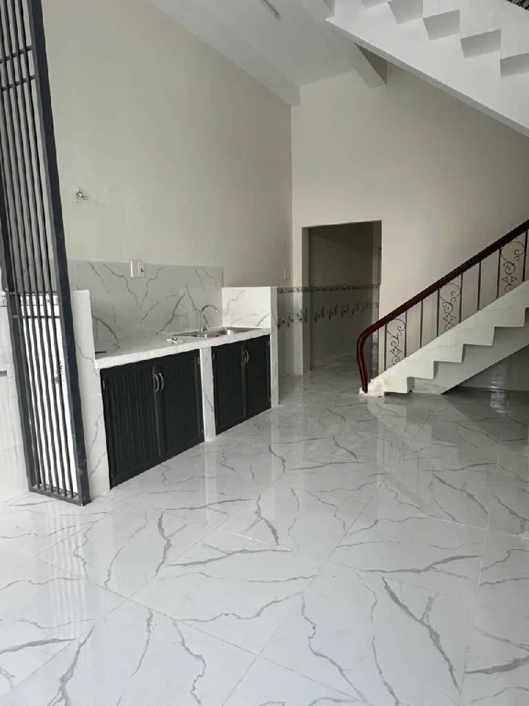Nhà HXH 8m Nguyễn Tư Giản, 60m2 ngang 4m SHR vuông vức hoàn công, đẹp ở ngay, 7.55 tỷ TL