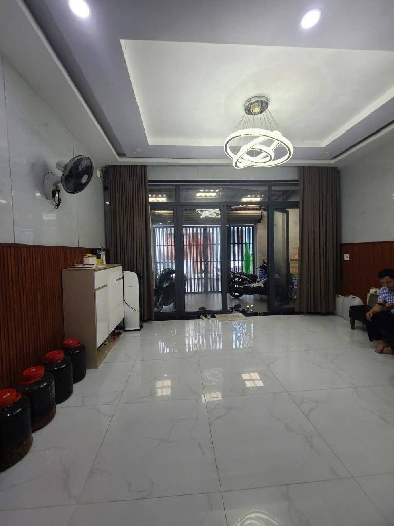 Nhà hẻm xe hơi Quang Trung Gò Vấp, 68m2 5x13, 3 tầng BTCT hoàn công đủ, nhỉnh 8 tỷ TL