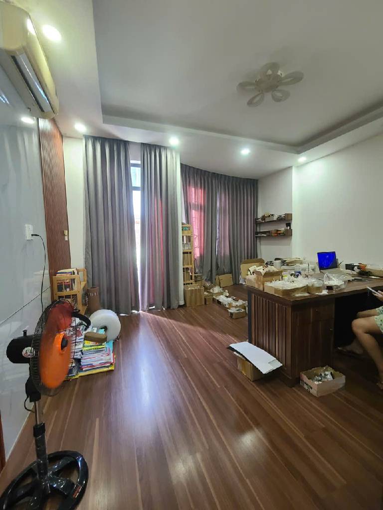 Nhà hẻm xe hơi Quang Trung Gò Vấp, 68m2 5x13, 3 tầng BTCT hoàn công đủ, nhỉnh 8 tỷ TL