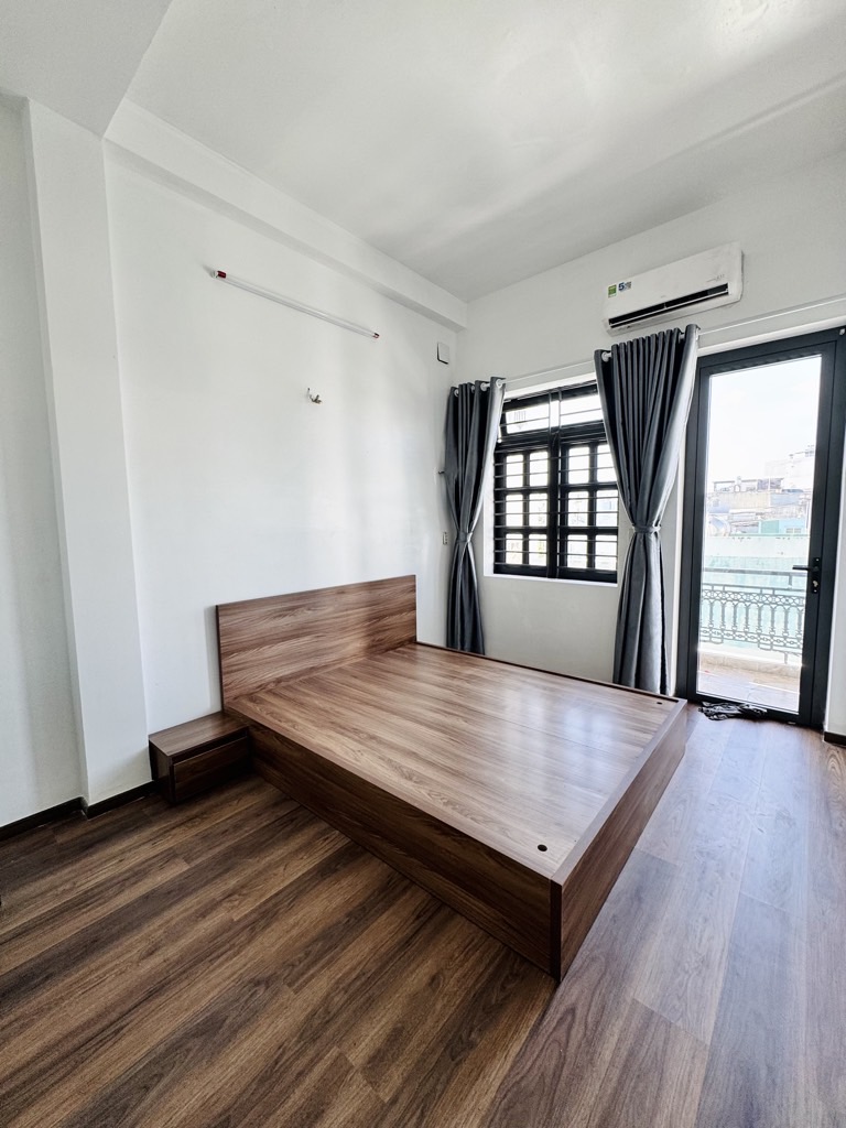 Nhà HXH gần mặt tiền Nguyễn Tư Giản, 72m2 ngang 6m, 5PN SHR hoàn công, chỉ nhỉnh 9 tỷ TL