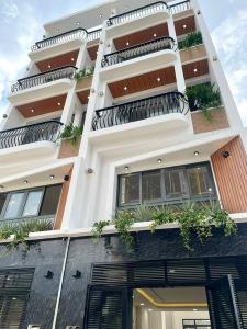 Nhà HXH gần mặt tiền Nguyễn Tư Giản, 72m2 ngang 6m, 5PN SHR hoàn công, chỉ nhỉnh 9 tỷ TL