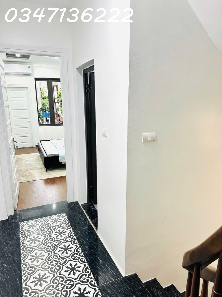 Siêu phẩm nhà đẹp Nghĩa Đô – Khu phân lô cán bộ – 5 tầng – giá chỉ 8 tỷ hơn