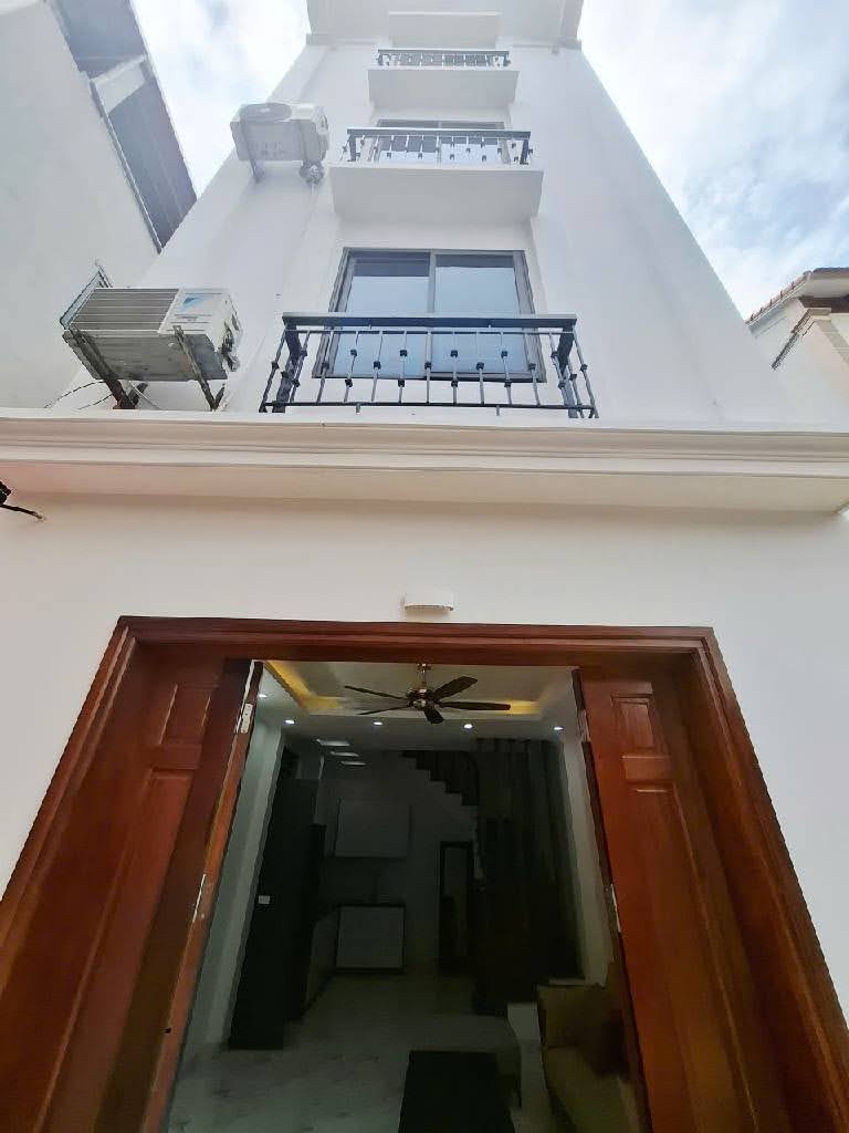 Ngay ĐH Công Nghiệp - Con Học Gần nhà - Chủ Sắm FULL nội thất - Mua về ở ngay ạ