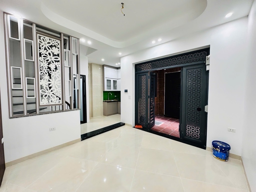 VỊ TRÍ SIÊU ĐẸP NGAY GẦN TRƯỜNG ĐẠI HỌC CÔNG NGHIỆP HÀ NỘI- OTO ĐỖ CỔNG