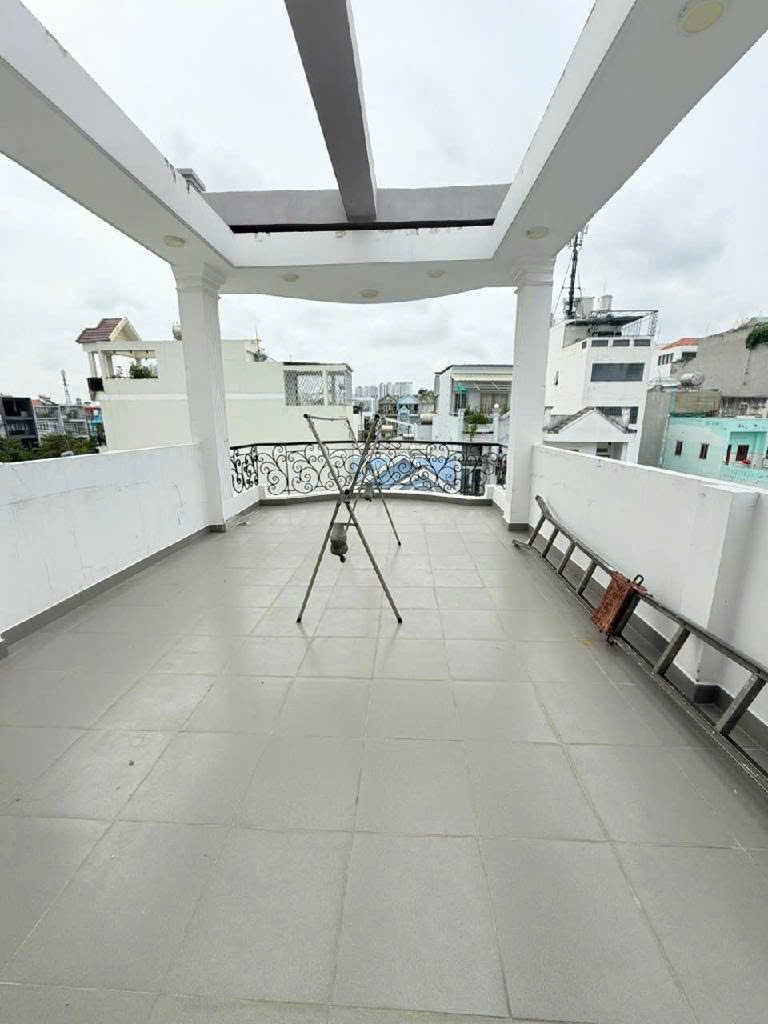  NHÀ PHỐ QUẬN 7 – VỊ TRÍ SIÊU ĐẸP ,NHÀ ĐẸP