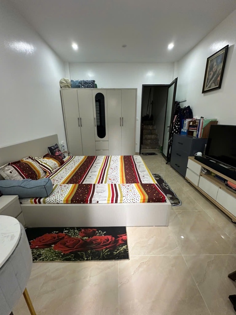 NHÀ MỚI gần PHỐ HỒ TÙNG MẬU 8.1 tỷ