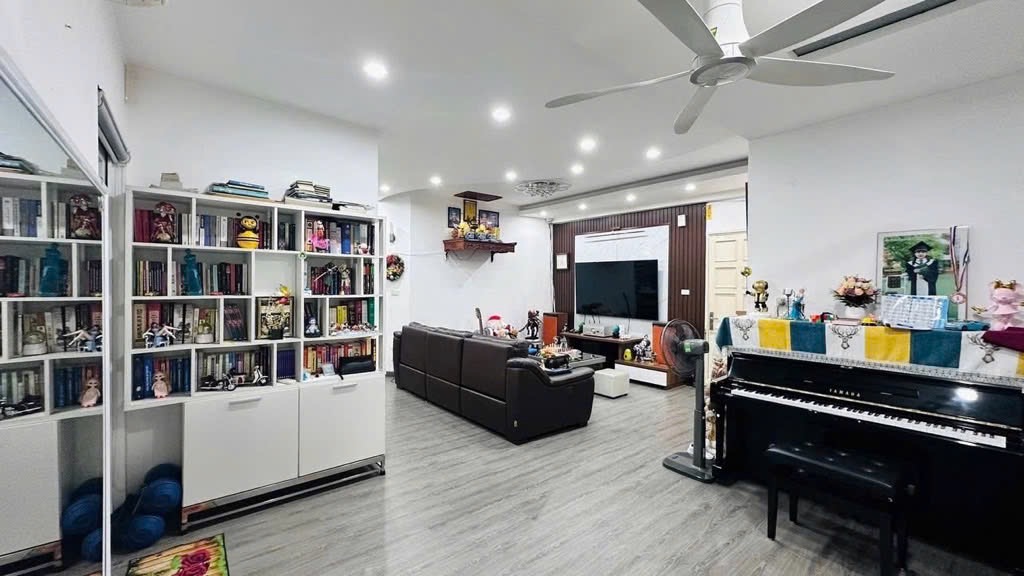 MẶT PHỐ TRẦN DUY HƯNG - 61m2 2 THỬA - 6.3 TỶ
