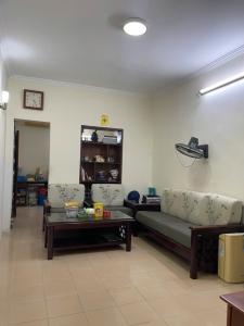 BÁN NHÀ TẬP THỂ T2 PHẠM VĂN ĐỒNG