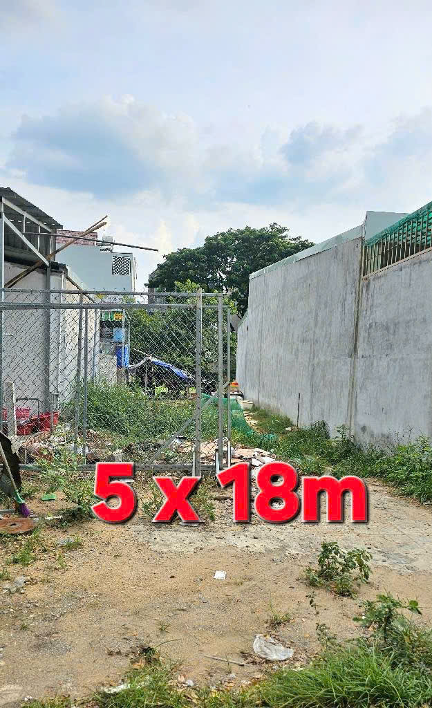 Bán đất mặt tiền khu dân cư Êm Đềm -đường 20m- chỉ hơn 70tr/m2