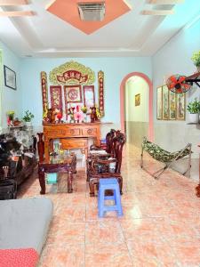 Bán nhà cấp 4 - Ngang lớn 4.9m- Sát mặt tiền đường số 8 - Giá nhỉnh 6ty